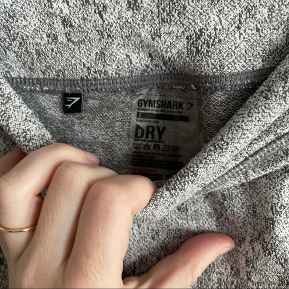 Gymshark• high rise grey printed leggings - Picture 3 of 8